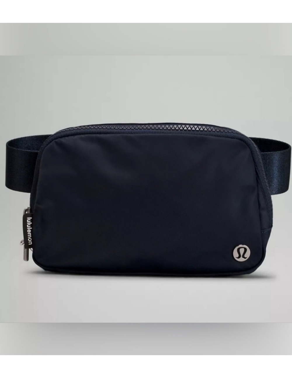 Top Selling Lululemon Everywhere Belt Bag Excellent Preowned Condition